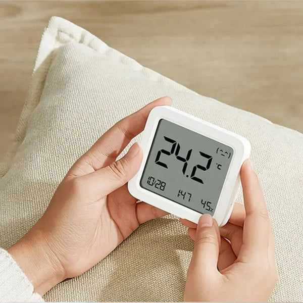 Smart Temperature & Humidity Sensor